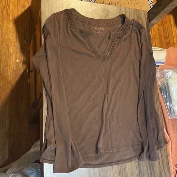 Shyanne Women’s LongSleeve Top - Picture 4 of 4